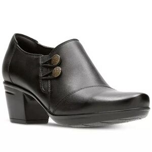 Clarks Women’s Emslie Warren Leather Ankle Boots size 5.5 New In Box